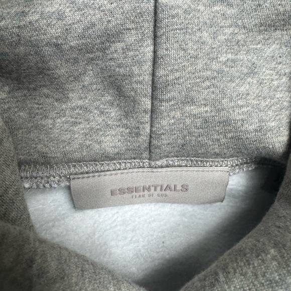 ✨Fear of God Essentials SS22  Dark Oatmeal Hoodie✨ - Picture 4 of 5